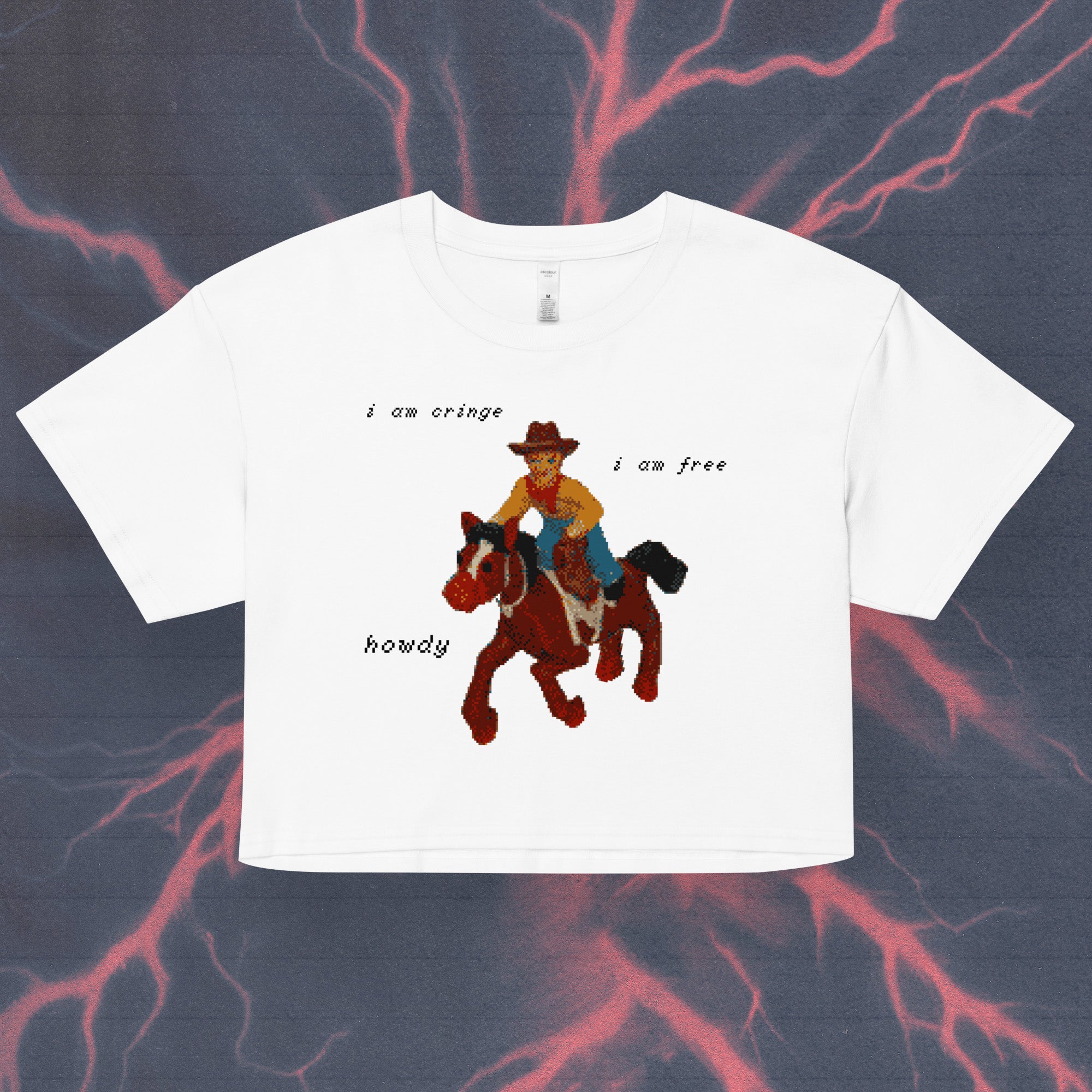i am cringe / i am free - crop top