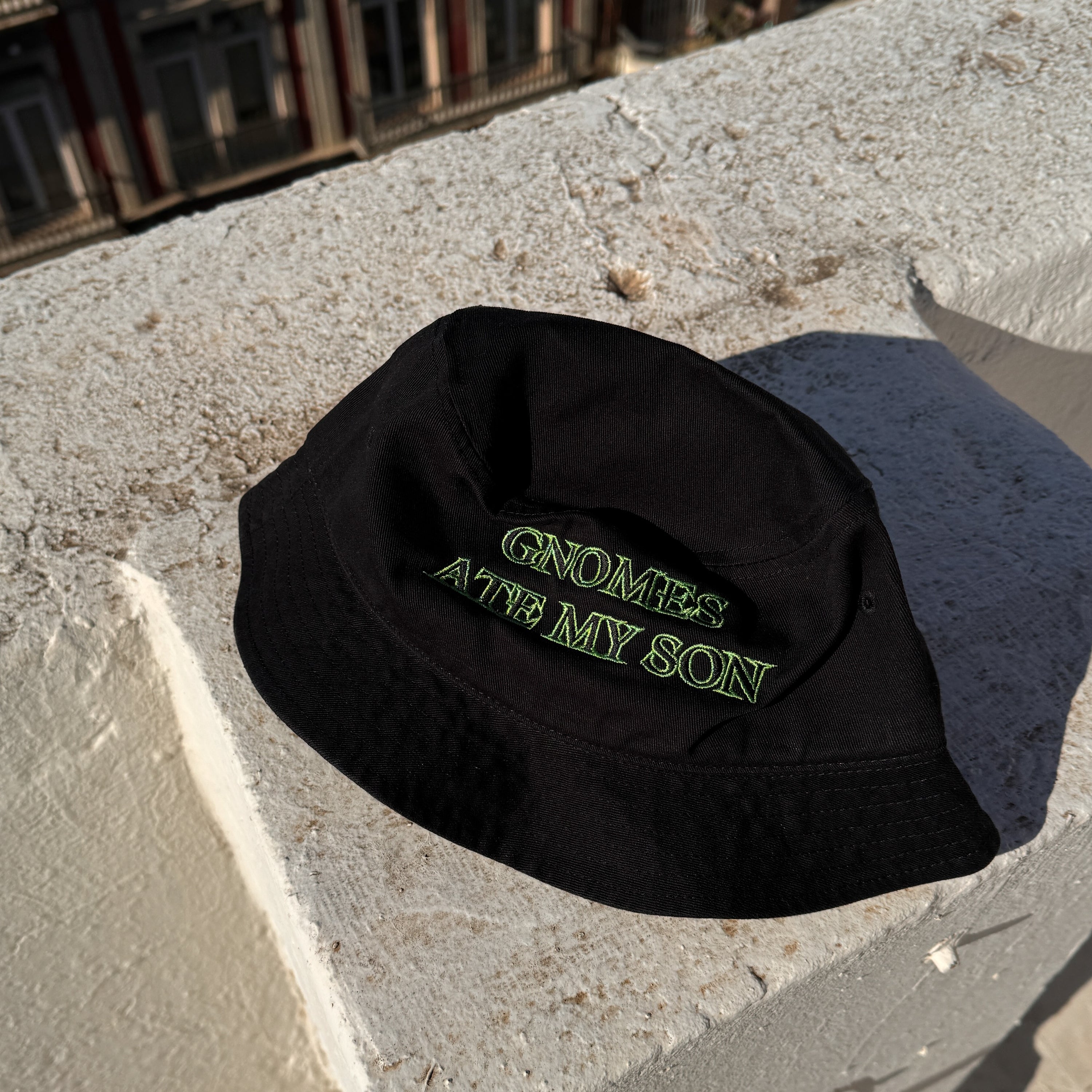 A bucket hat with a design.