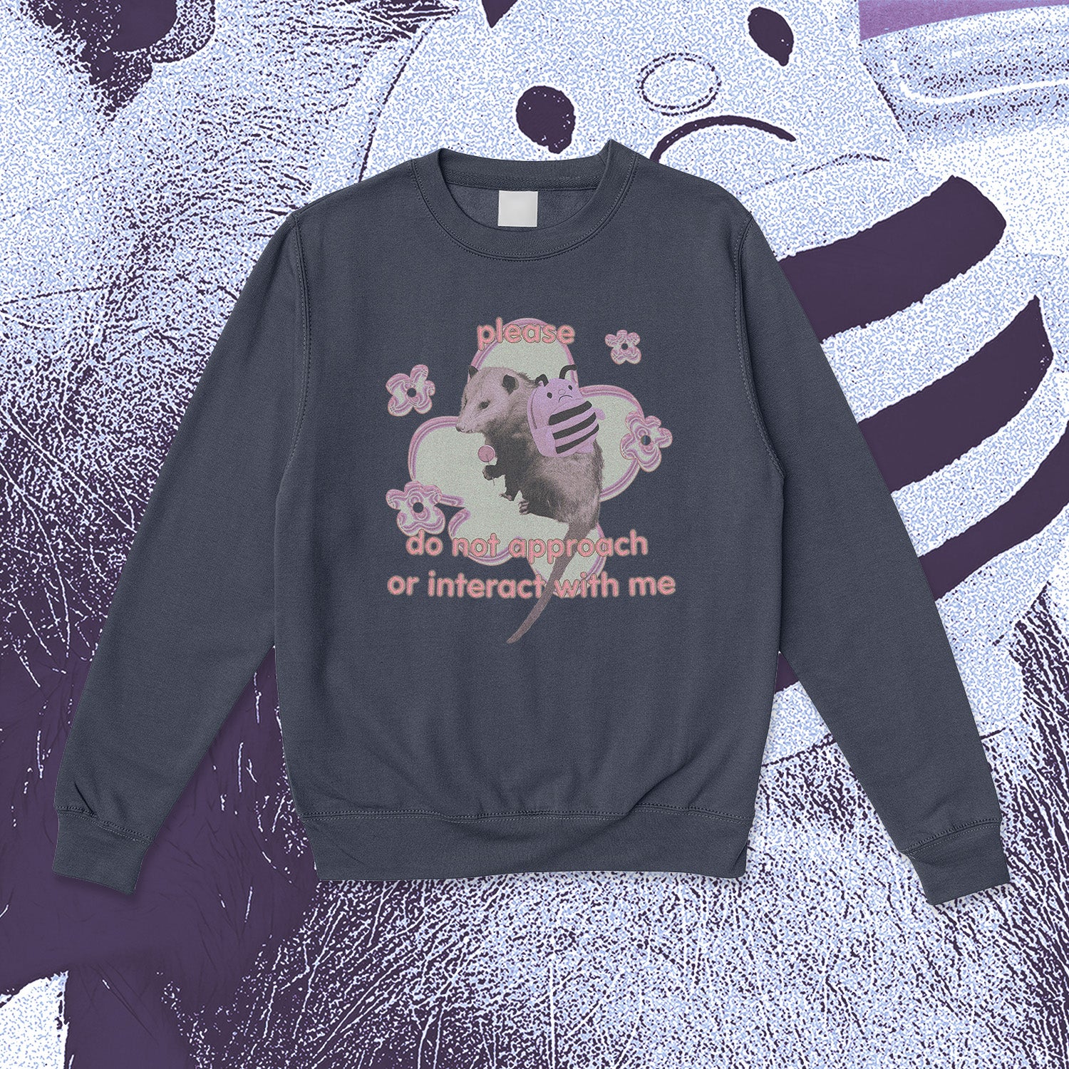 A sweatshirt.